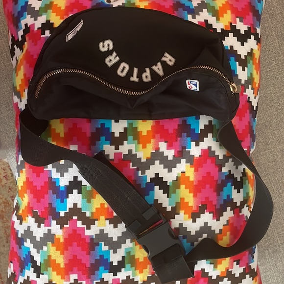 Hershel’s Raptors Fanny Pack - Picture 3 of 4